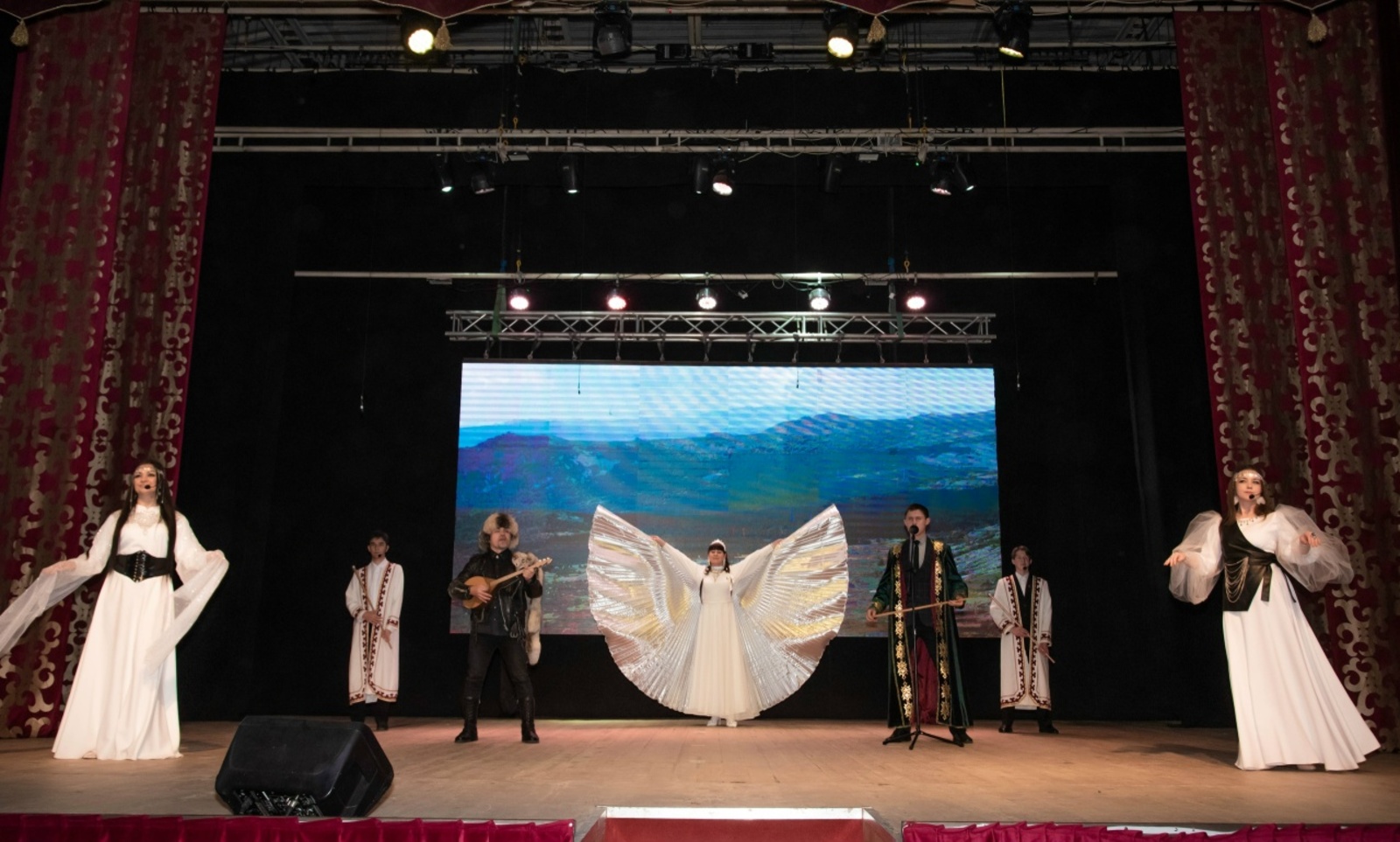 В Туймазах на конкурс «Волшебные звуки курая» собрались лучшие кураисты Башкорто