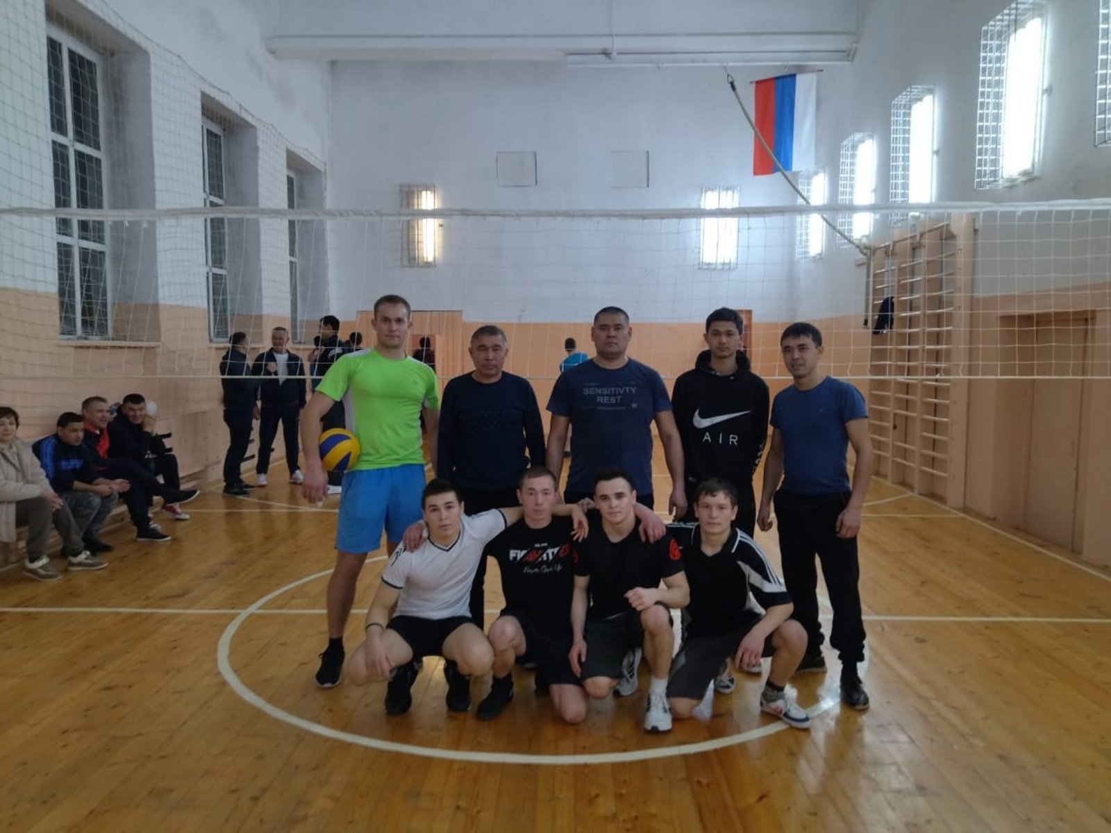 В Башкирии прошел товарищеский матч по волейболу