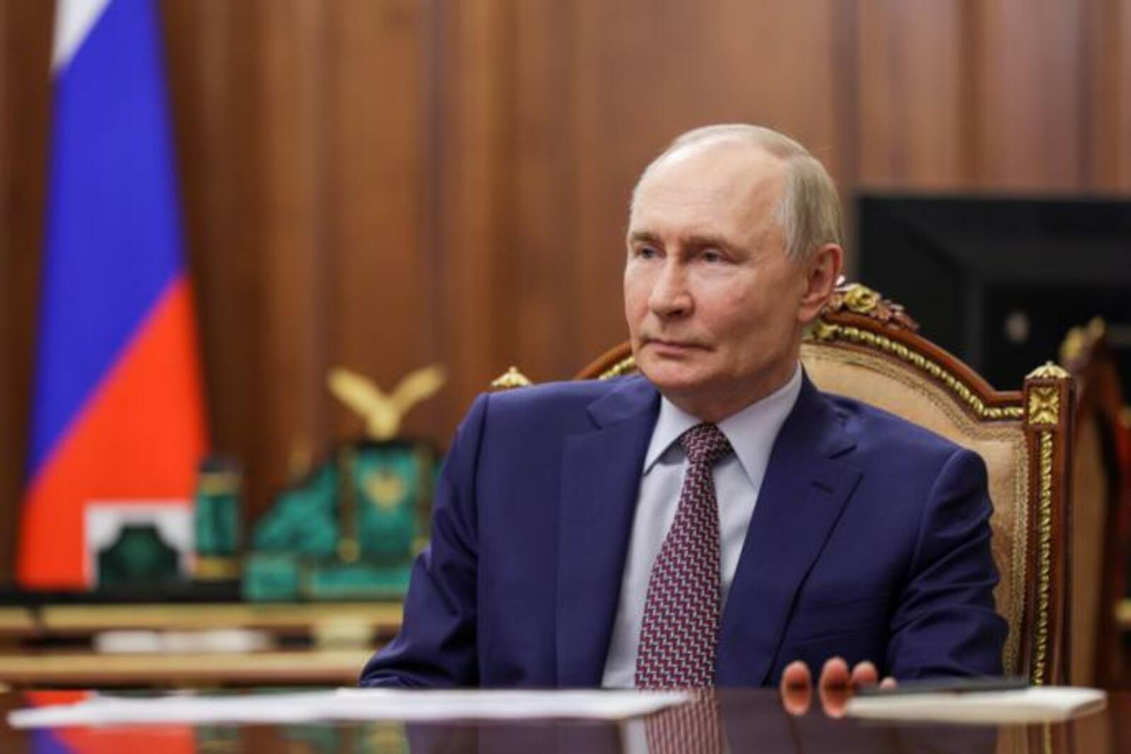 Путин поручил главе Орловской области обратить внимание на ремонт медучреждений