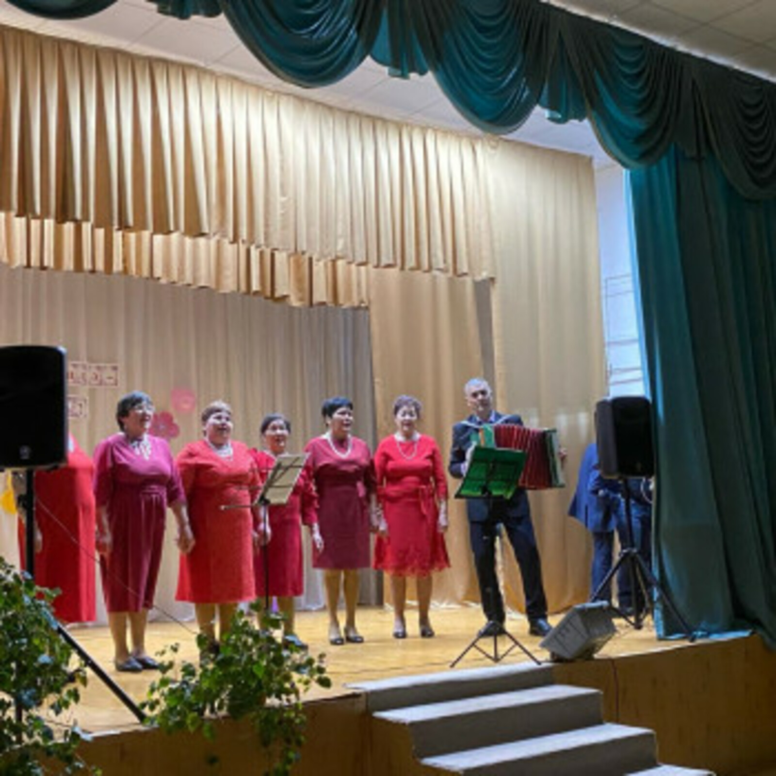 В Башкирии прошел концерт «Татыу ғаилә-ил күрке» в рамках проекта «Мост дружбы»