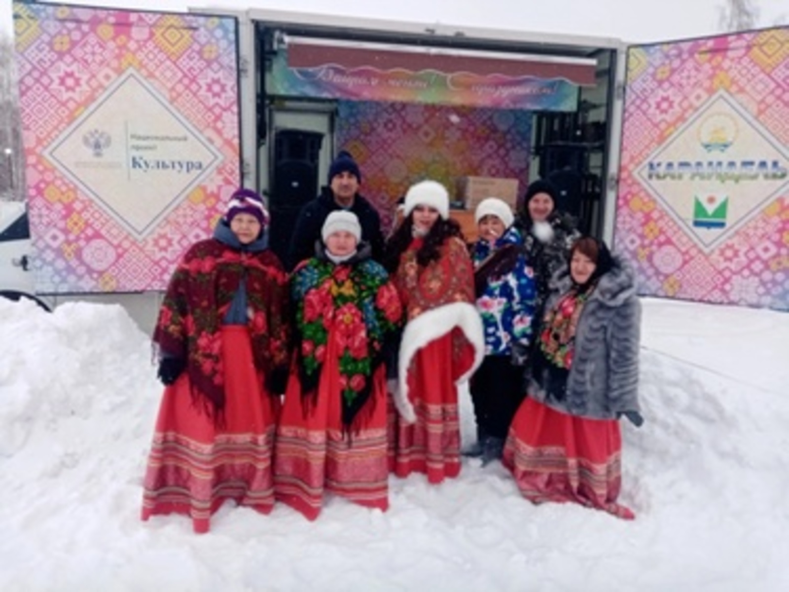 Автоклуб Караидельского района подарил праздник Масленицы отдыхающим комплекса "Звездный"