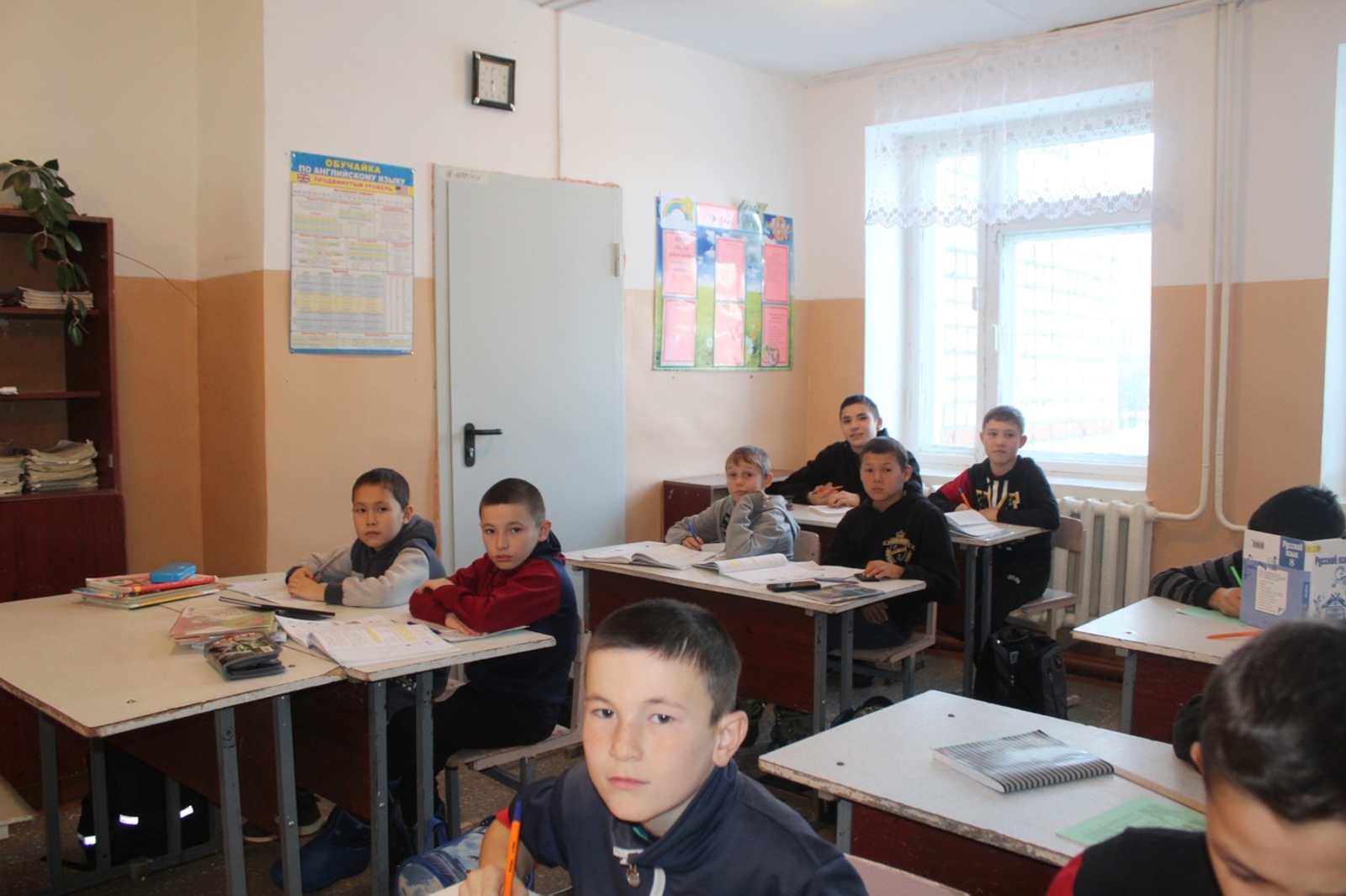 В Башкирии на карантин по гриппу и ОРВИ закрыты 11 школ, по COVID-19 – три
