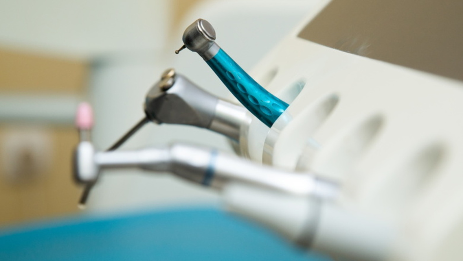 «Лидокаина не будет»: стоматолог рассказал о лечении и удалении зубов в кризис в Башкирии