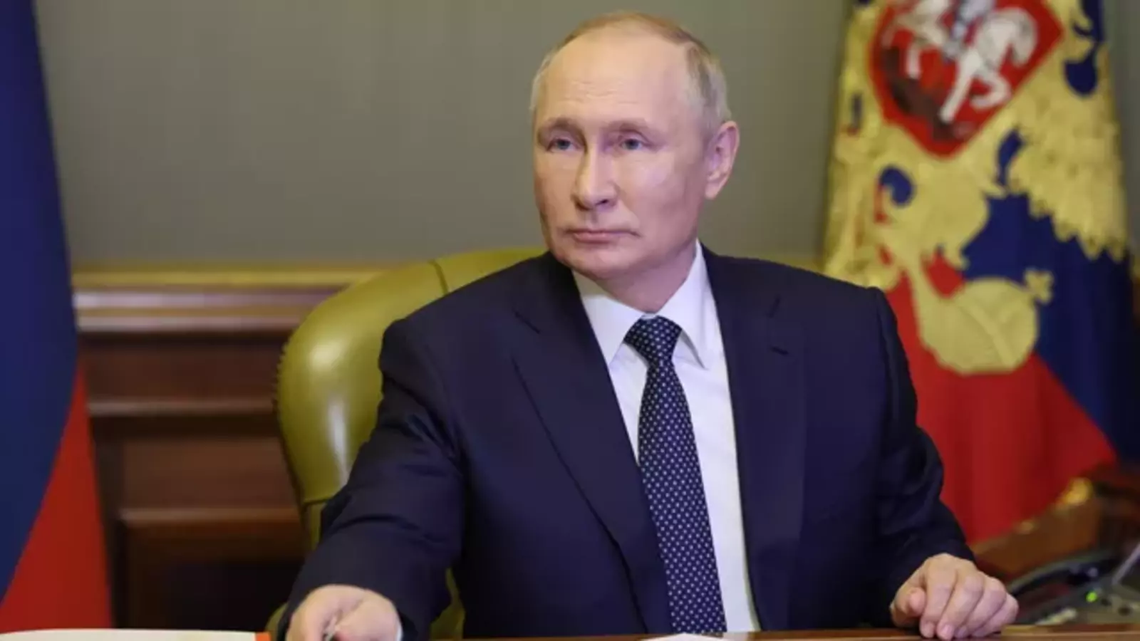 Путин призвал продолжить импортозамещение в высокотехнологичных отраслях