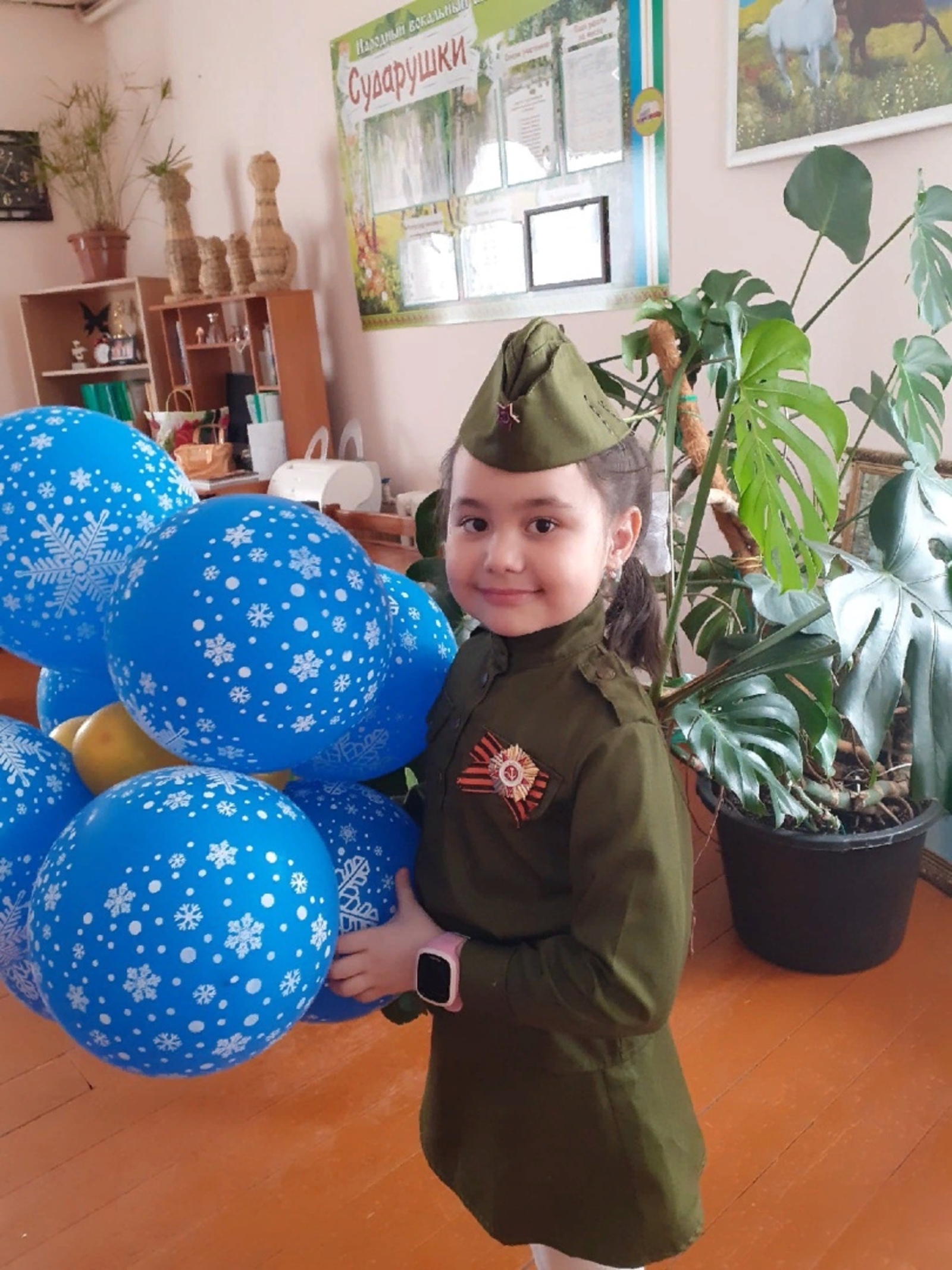 Первоклашка из Тазларовской школы Диана Акбашева стала призером конкурса "На балу у Золушки"