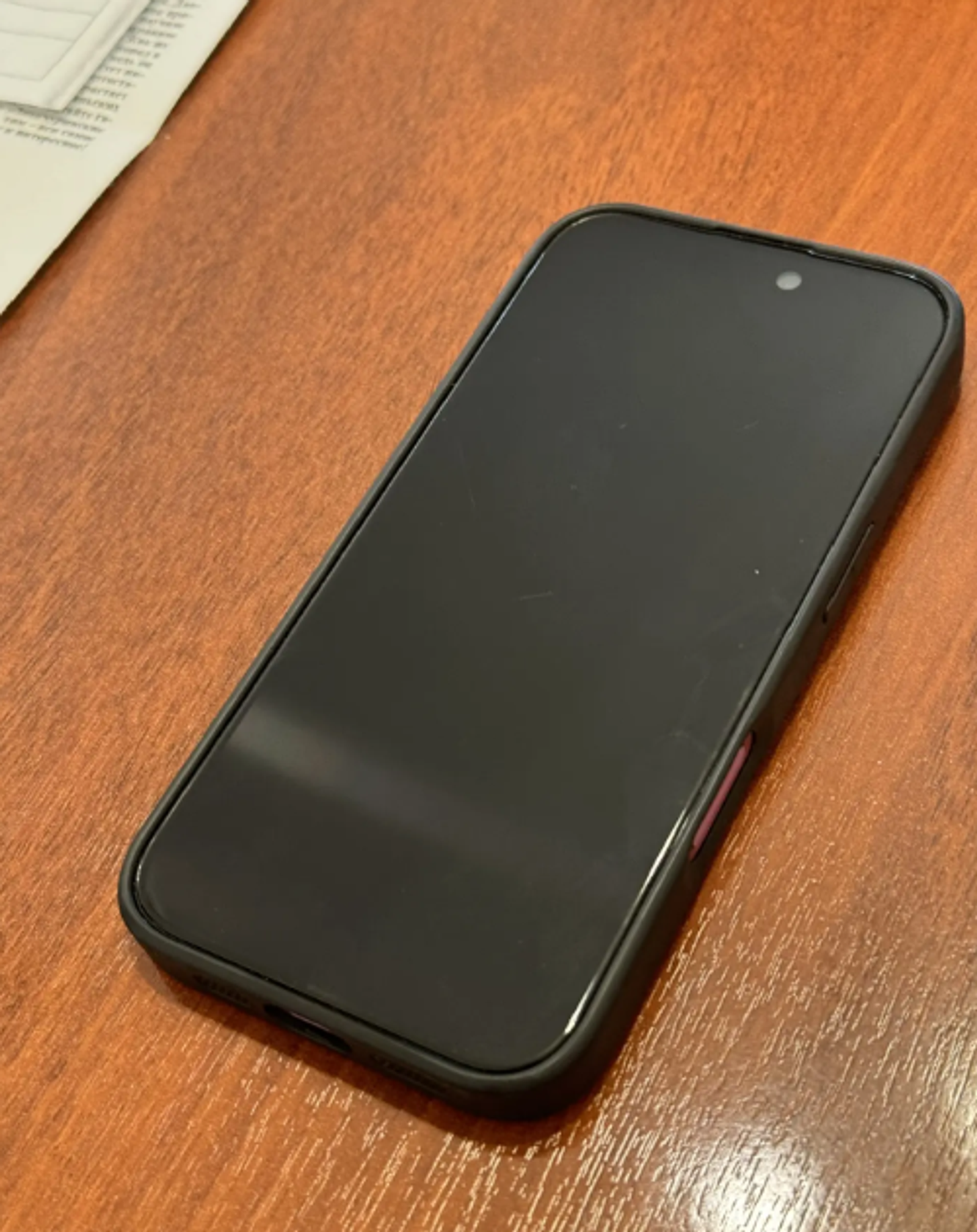 В Башкирии мужчина лишился денег после фейкового «обновления» телефона