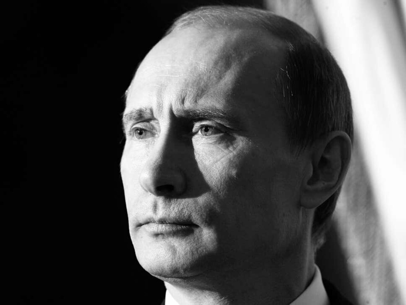 Путин заявил, что Европа продолжает держать у себя в портах российские удобрения