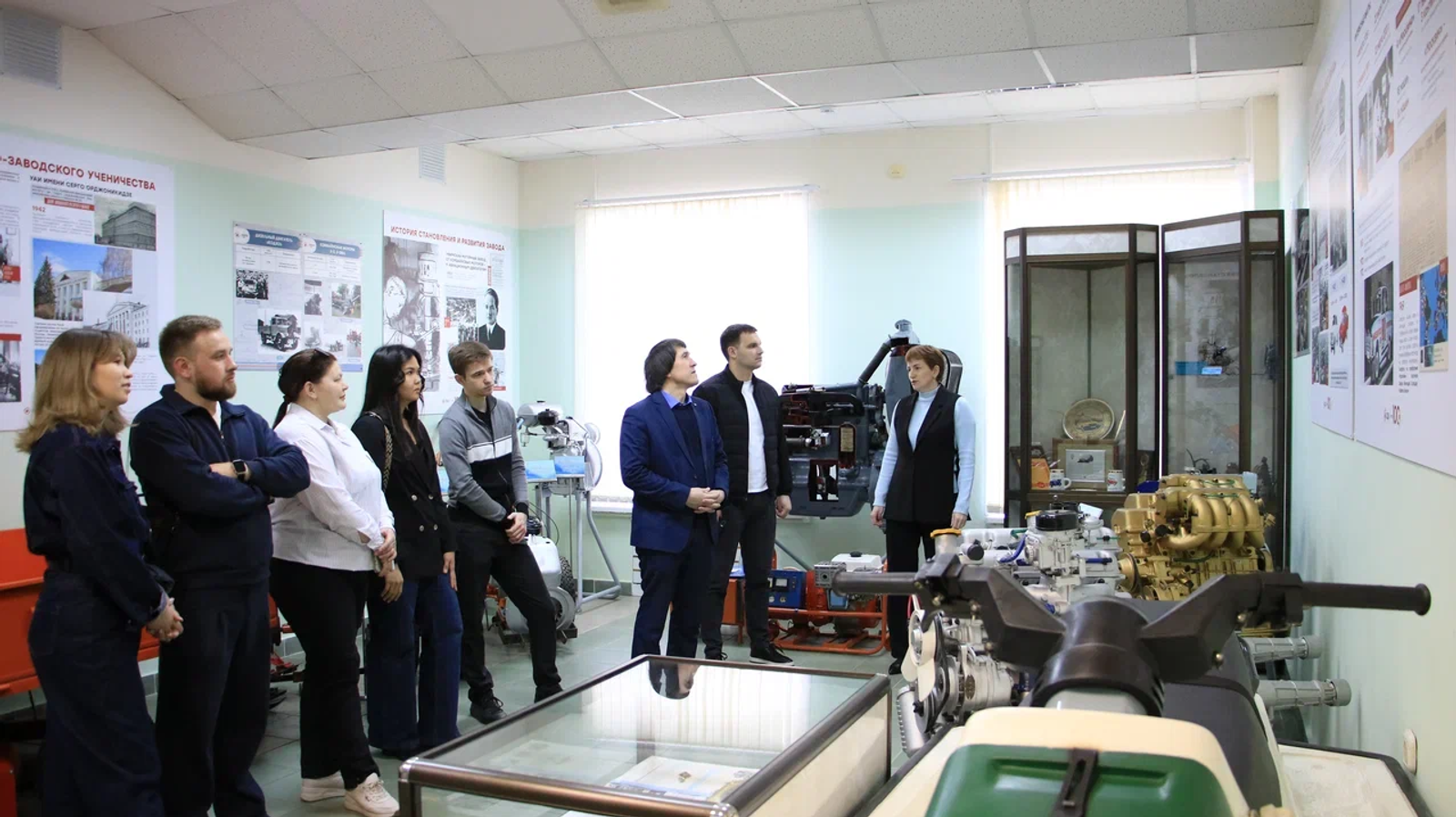 Молодые учёные Межвузовского кампуса и ЕНОЦ посетили производство ОДК-УМПО