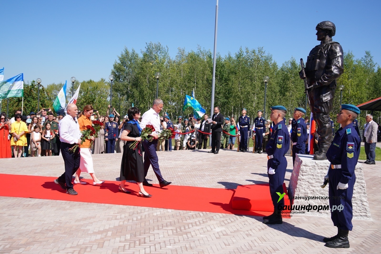 Олег Яровиков