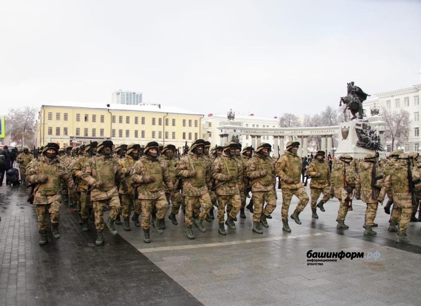 В Башкирии проводили третий добровольческий батальон в зону СВО