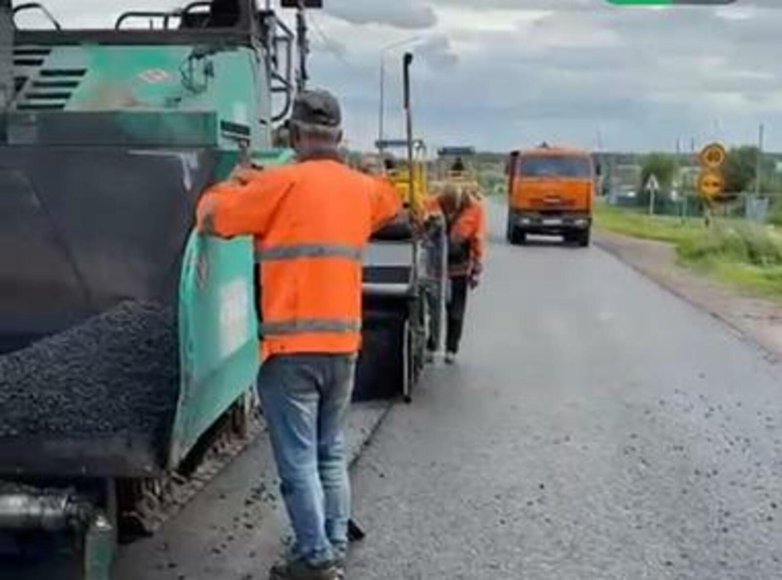 В Белебеевском районе Башкирии обновили почти 1,5 км дороги