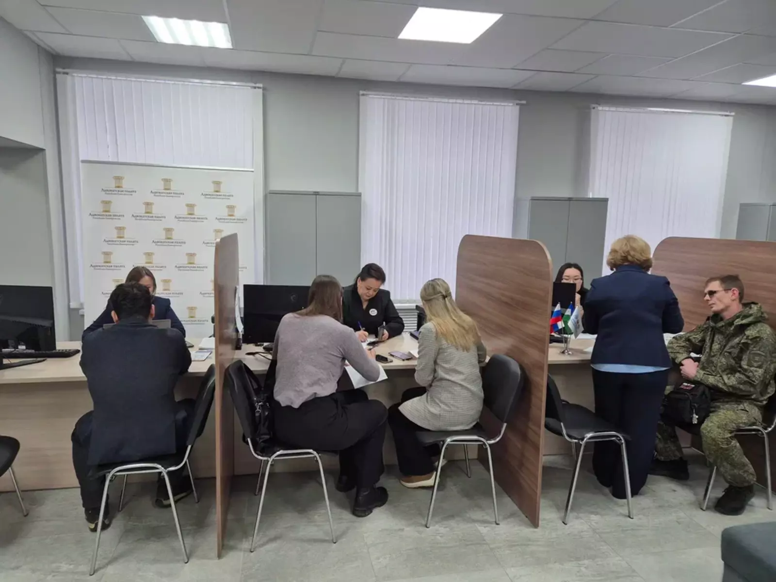 Александр Тихонов ознакомился с работой филиала фонда «Защитники Отечества»