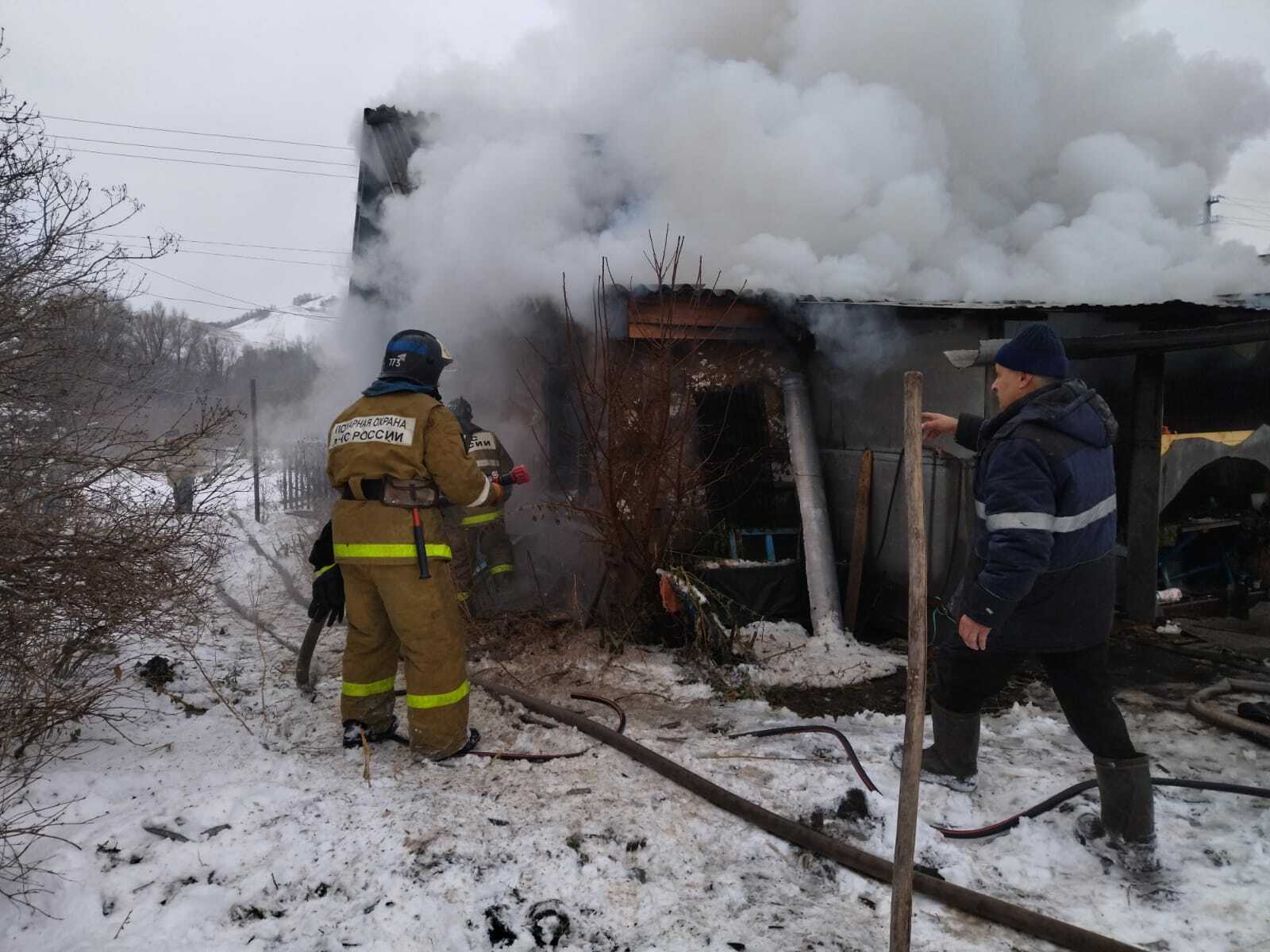 Дом сгорел дотла: В Башкирии  произошло два страшных пожара