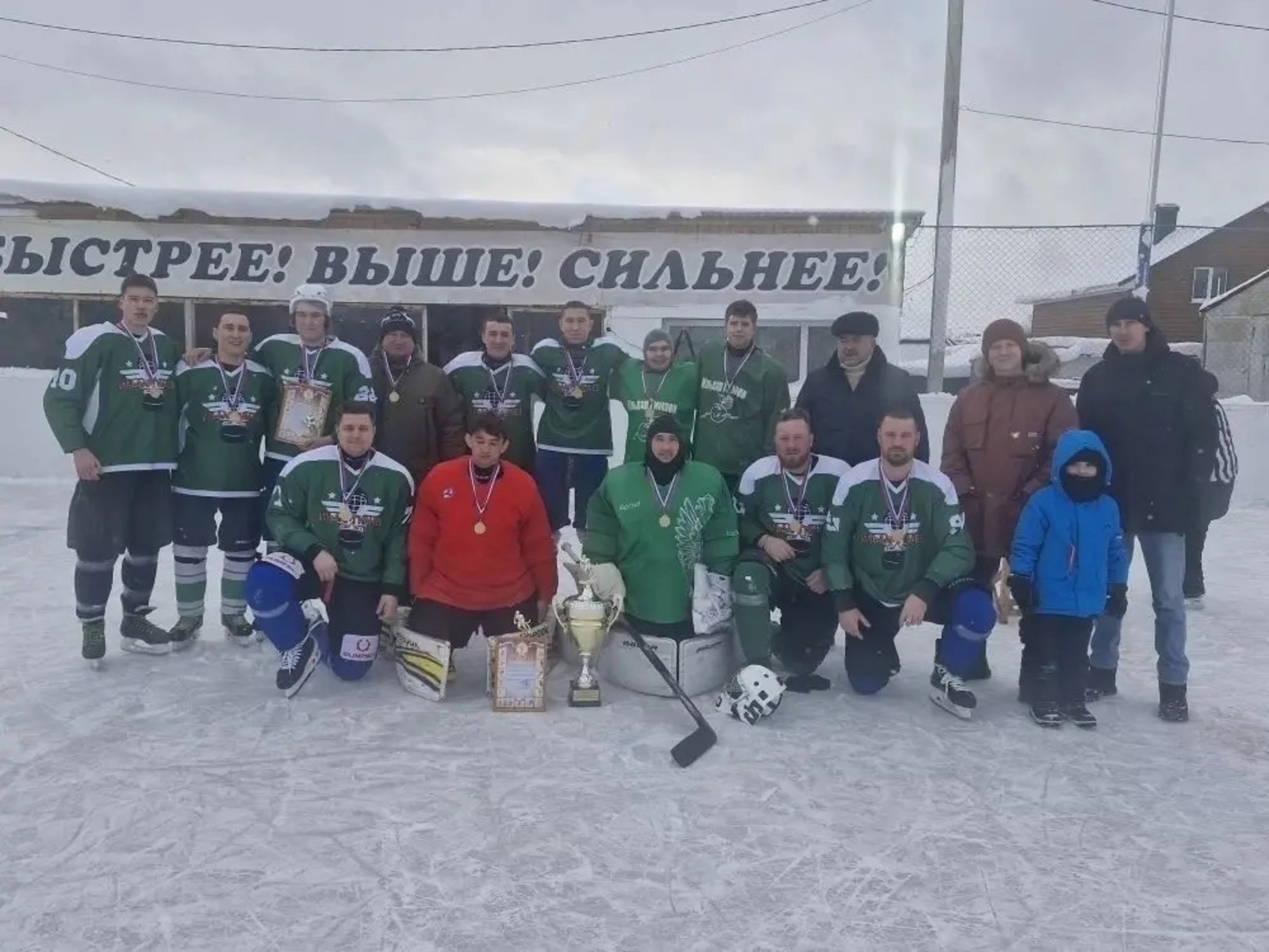 В Уфимском районе состоялся хоккейный турнир, посвящённый памяти Дамира Арсланов