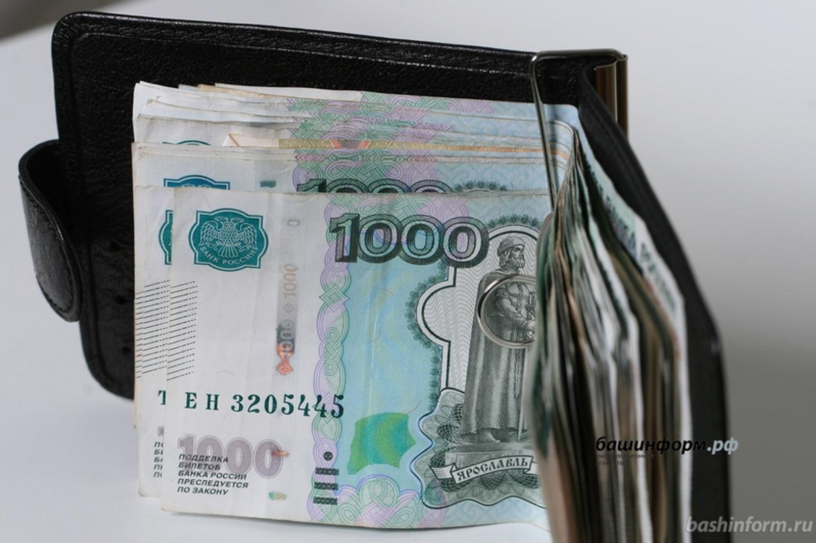 АНДРЕЙ СТАРОСТИН