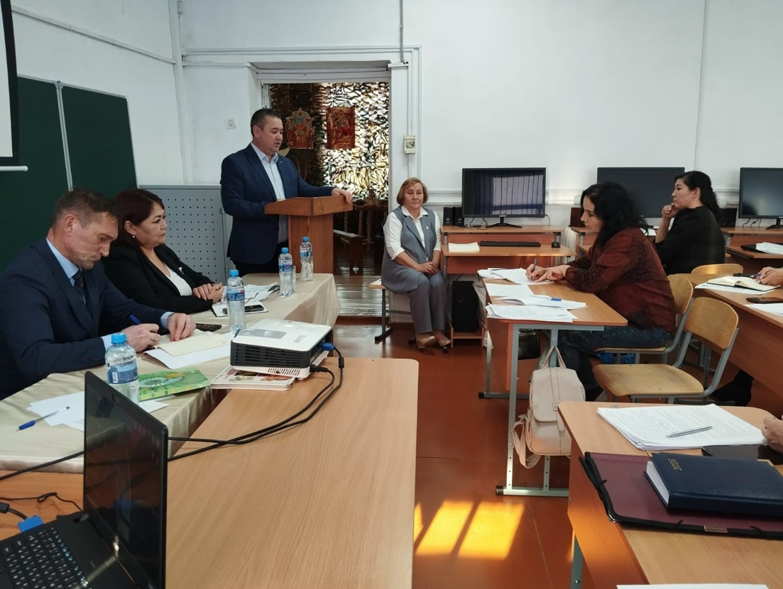 В Зианчуринском районе провели совещание руководителей школ района